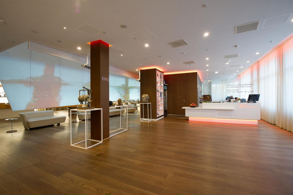 Hotel Am Domplatz - Adult Only Linz Exterior photo