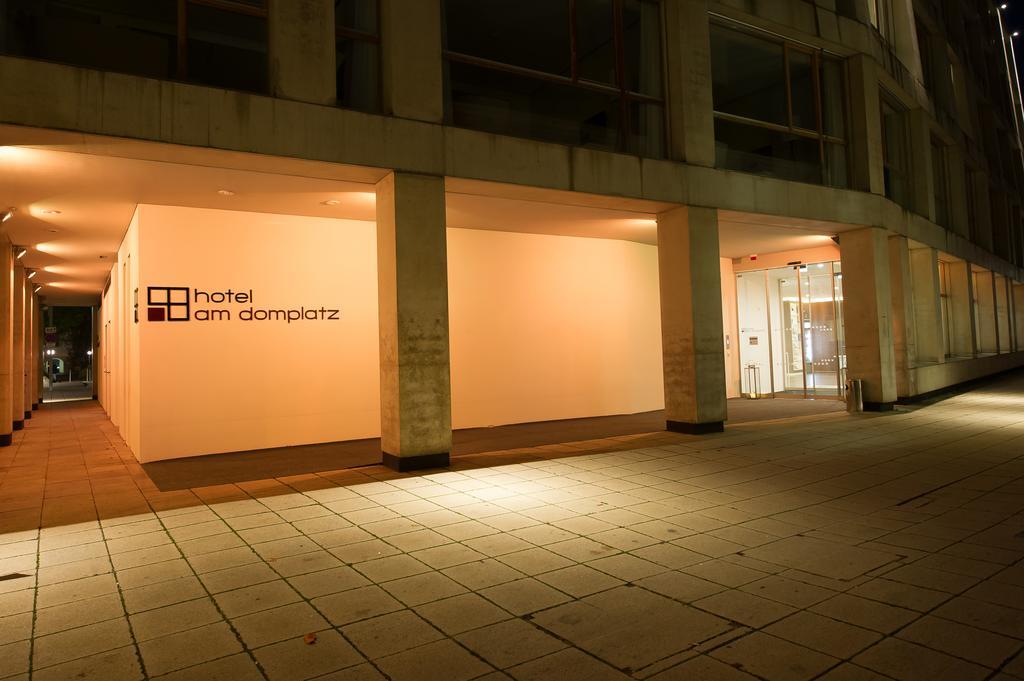 Hotel Am Domplatz - Adult Only Linz Exterior photo
